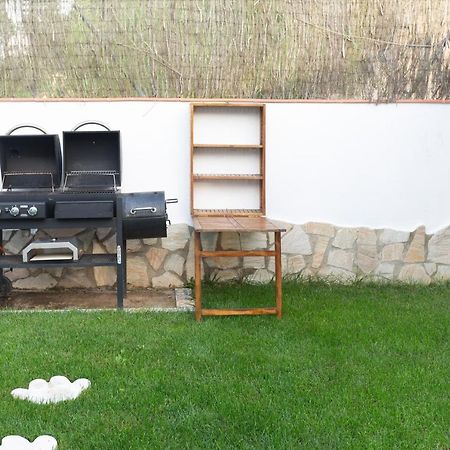 Detached Villa For 6 People In Lloret De Mar With Comunal Outdoor Swimming Pool Puigventos Экстерьер фото