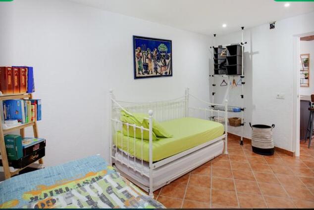 Detached Villa For 6 People In Lloret De Mar With Comunal Outdoor Swimming Pool Puigventos Экстерьер фото
