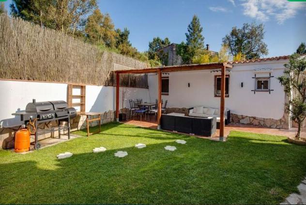 Detached Villa For 6 People In Lloret De Mar With Comunal Outdoor Swimming Pool Puigventos Экстерьер фото